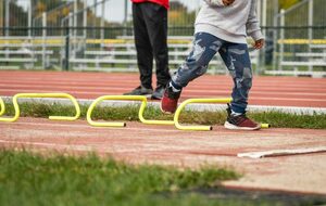 compétition salle rencontre ea/po Champagné